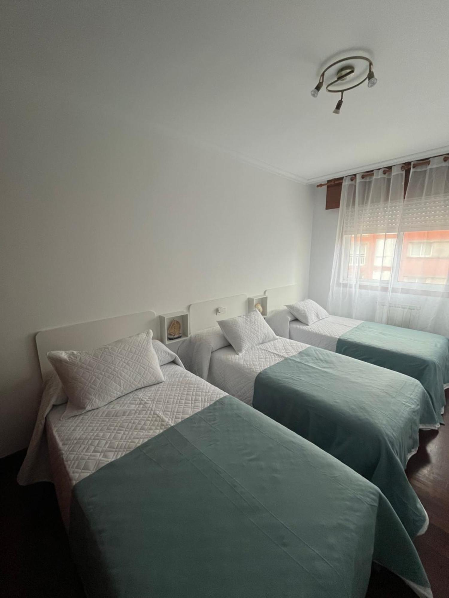 Apartamento Xacobe Grove, 120 Metros Totalmente Equipado, Luminoso, Centrico Y Con Plaza De Garaje O Grove Esterno foto