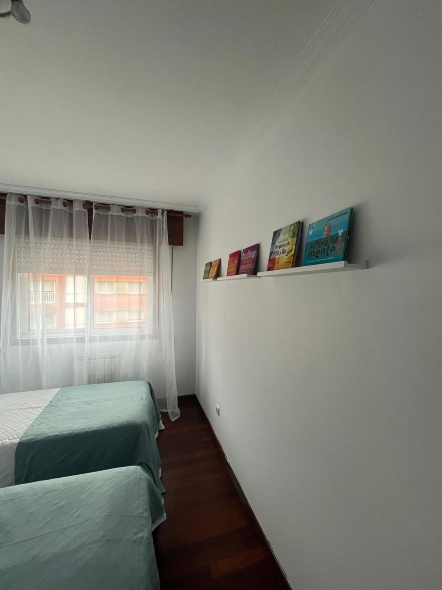 Apartamento Xacobe Grove, 120 Metros Totalmente Equipado, Luminoso, Centrico Y Con Plaza De Garaje O Grove Esterno foto