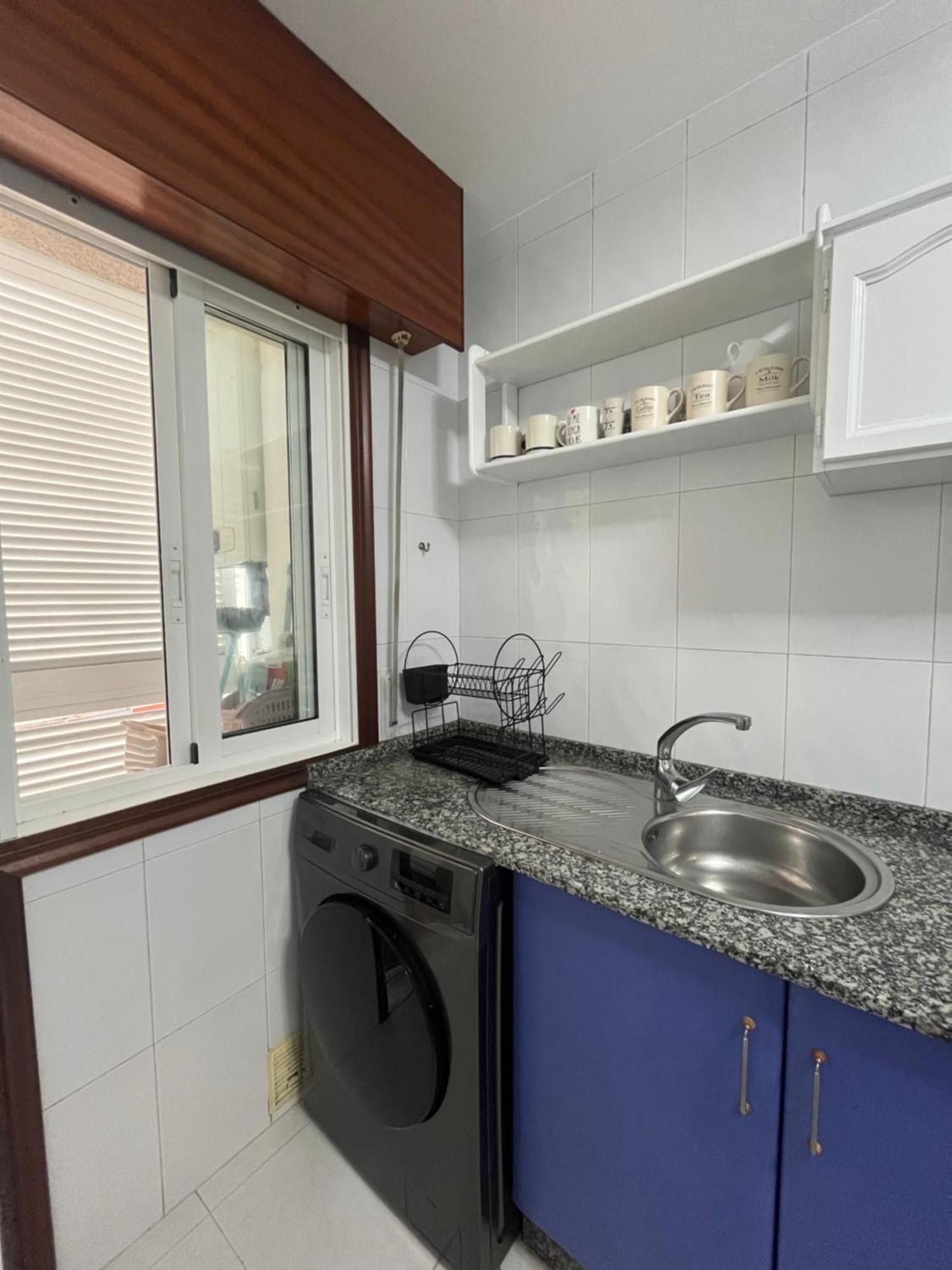 Apartamento Xacobe Grove, 120 Metros Totalmente Equipado, Luminoso, Centrico Y Con Plaza De Garaje O Grove Esterno foto