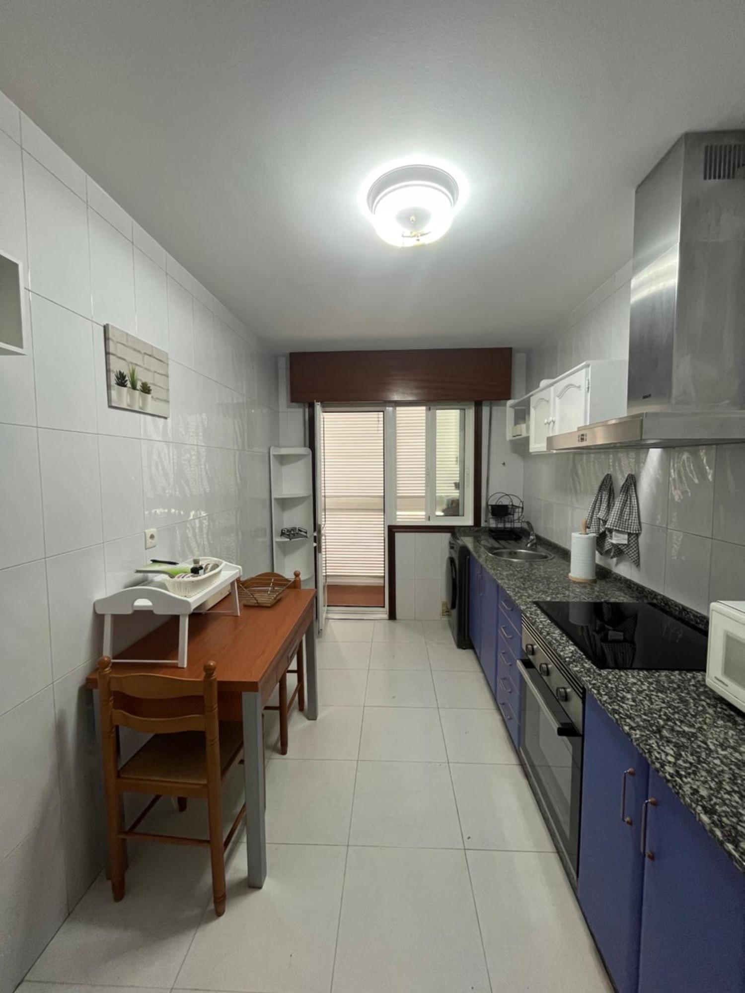 Apartamento Xacobe Grove, 120 Metros Totalmente Equipado, Luminoso, Centrico Y Con Plaza De Garaje O Grove Esterno foto